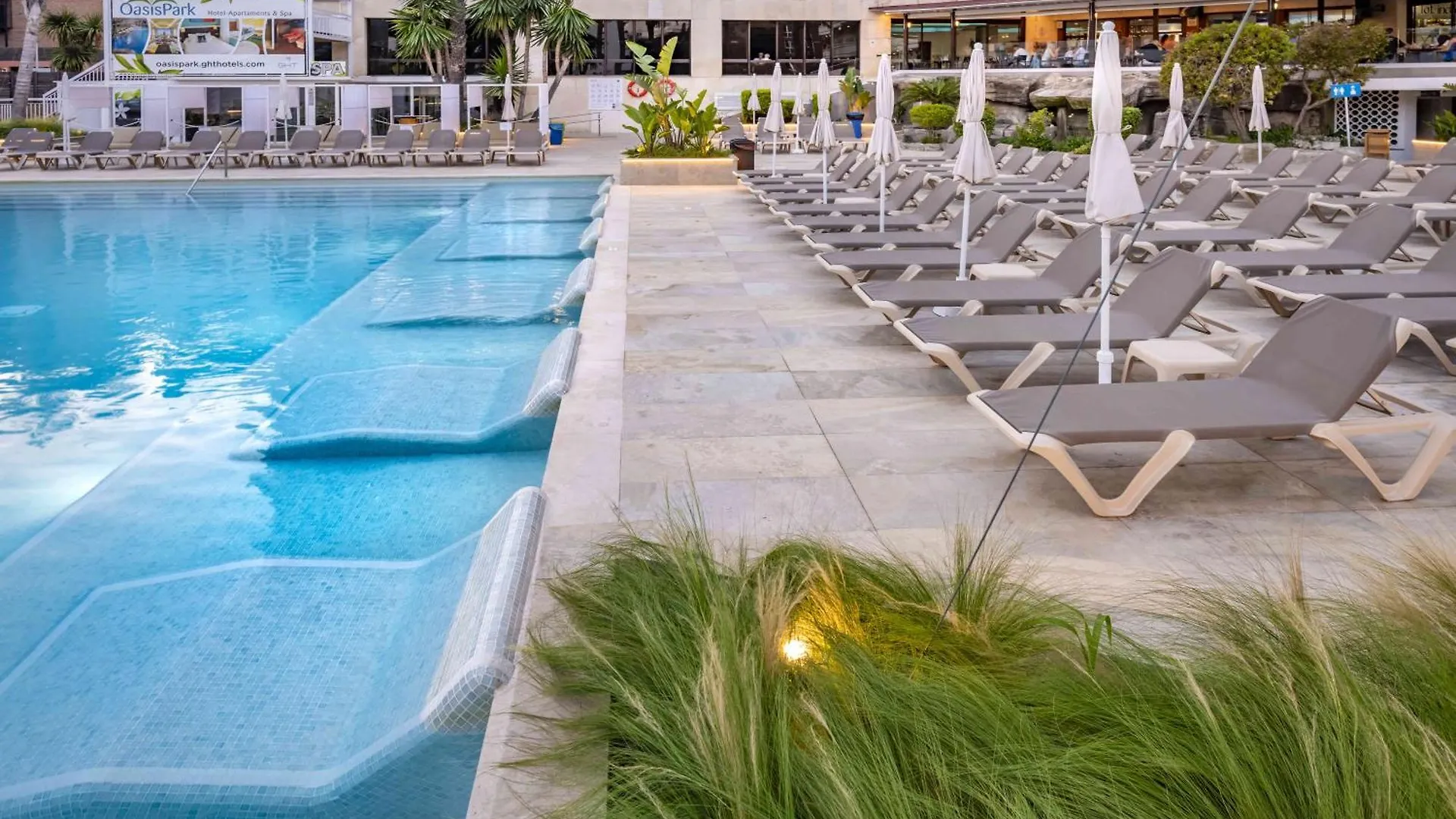 Ght Oasis Park & Spa Lloret de Mar Hotel