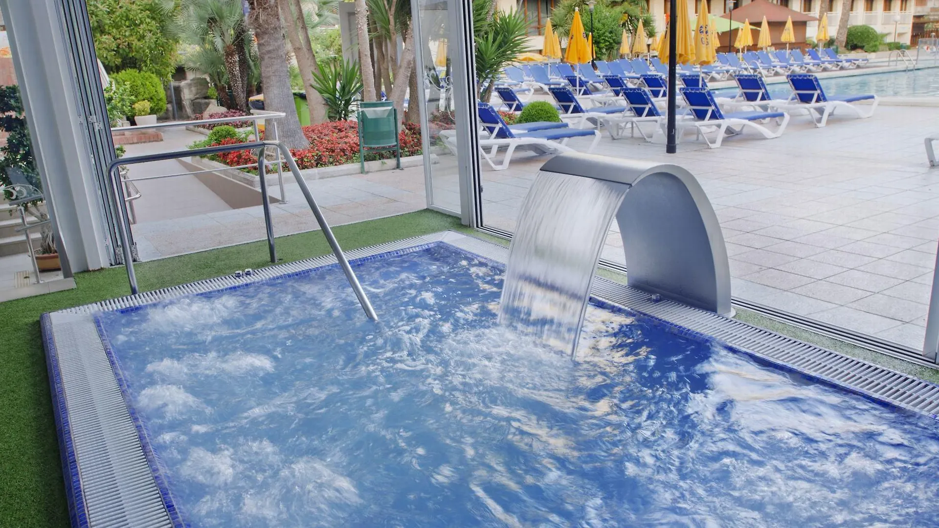 Ght Oasis Park & Spa Lloret de Mar 4*,  Spanien